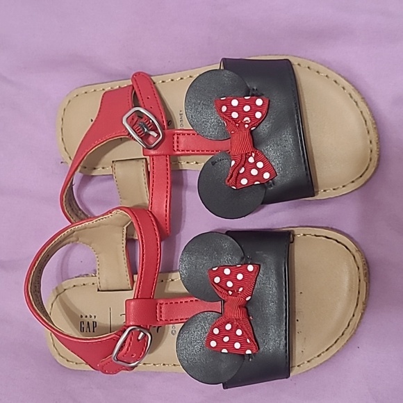 Baby gap minnie mouse sandals - Picture 6 of 6